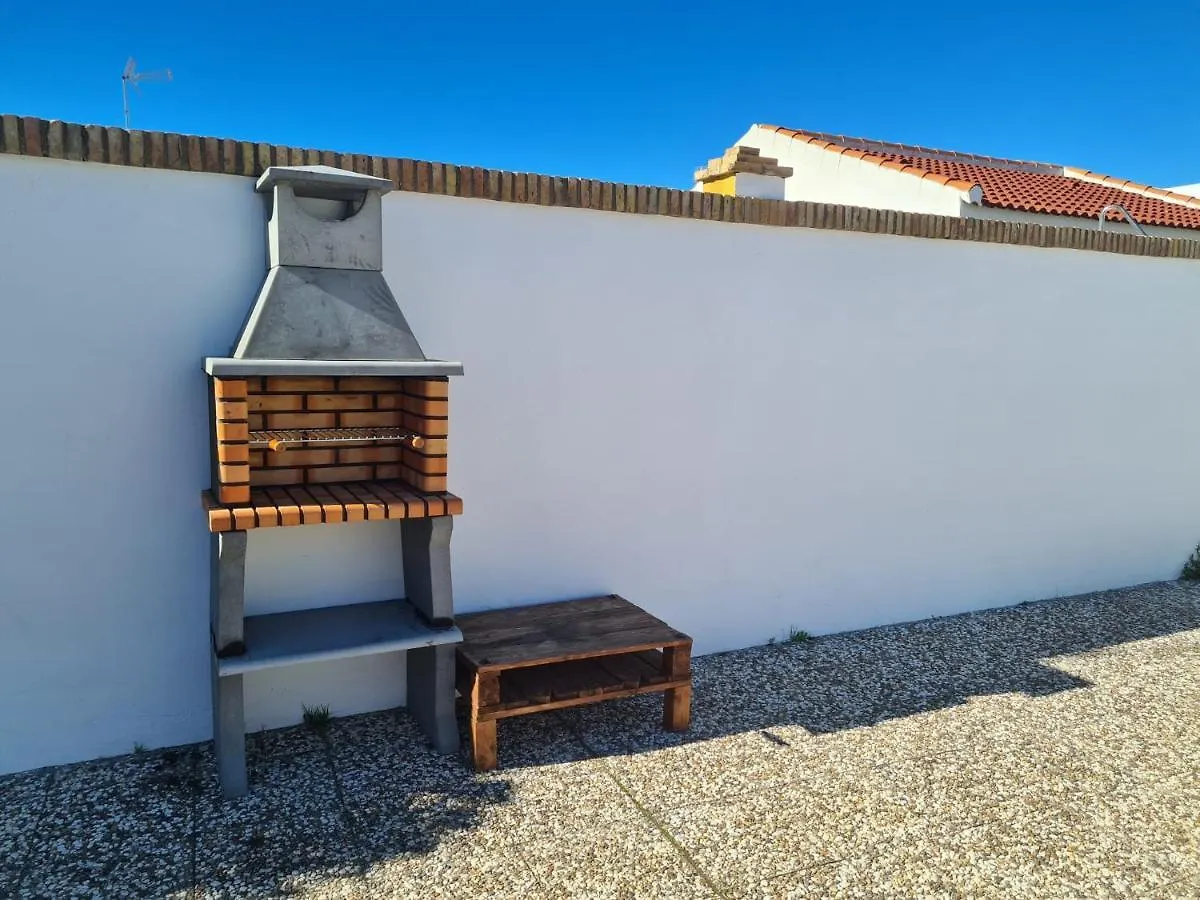 La Fonda De Julia Magnifica Casa Muy Luminosa Y Amplia Con Chimenea Y Barbacoa Villa Matalascanas 0*,  Spain